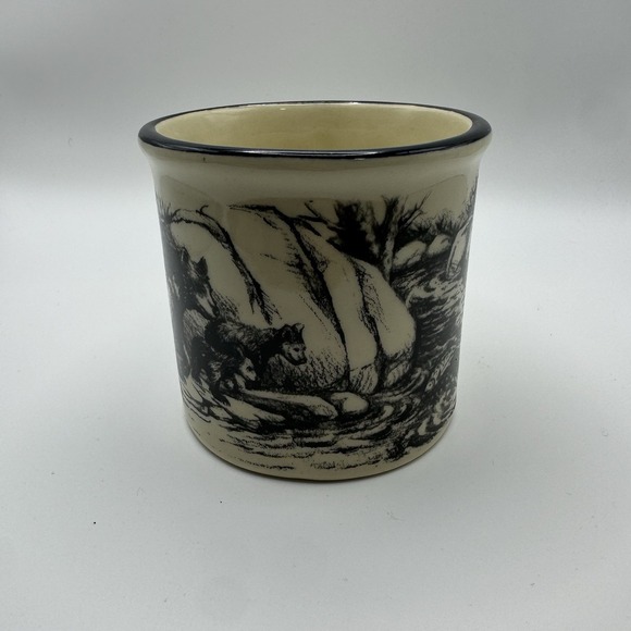 CC Filson Ohio Stoneware Mug NIB Bears Fly Fishing Scene - Picture 2 of 5